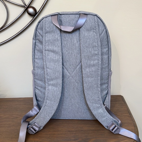 NEW Vera Bradley Lighten Up Sporty Backpack in Medium Heather Gray - Picture 4 of 16